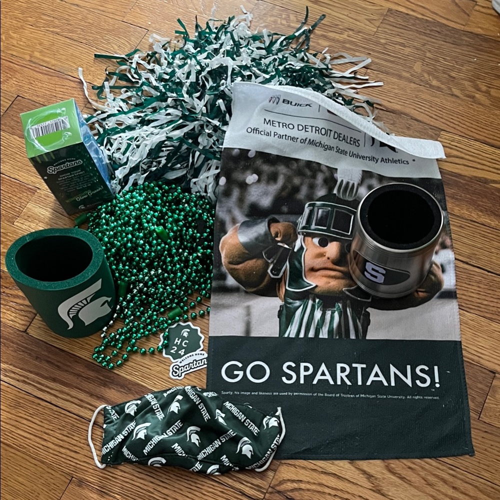Michigan State Spartans Fan Set